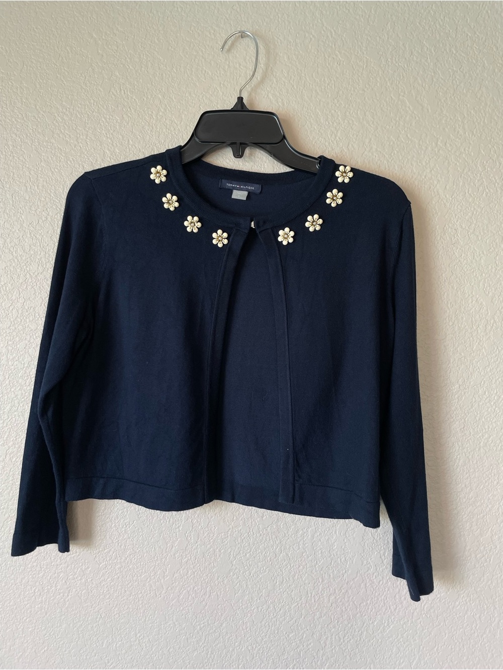 Tommy Hilfiger Women’s S Navy Cropped Cardigan Sleeve Floral Appliqué